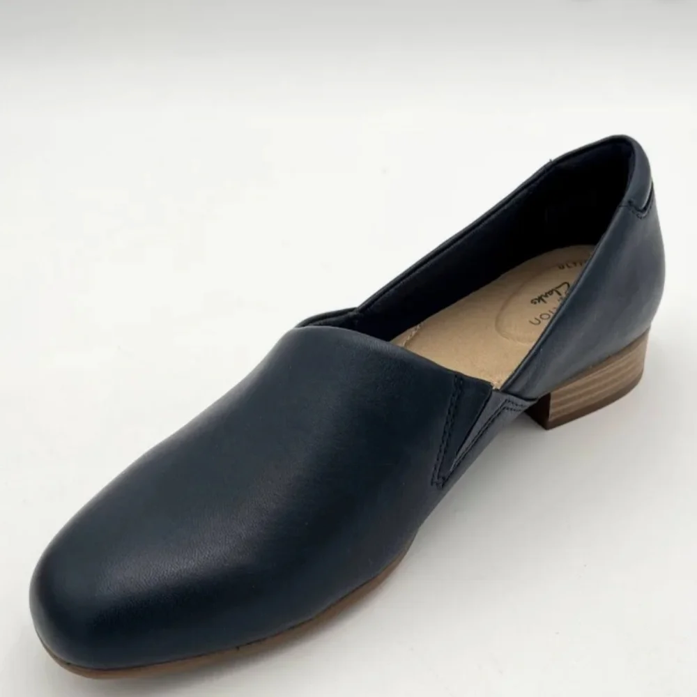 Clarks Juliet Palm Navy Blue Loafers Women's Size 8 Brand New In Box